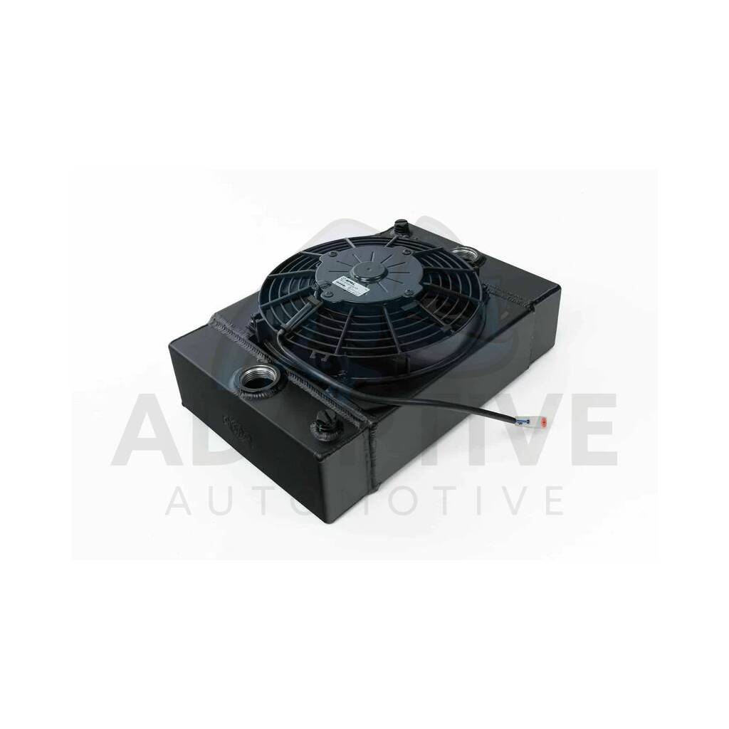 Universal Drag Race / Tuck Radiator Black