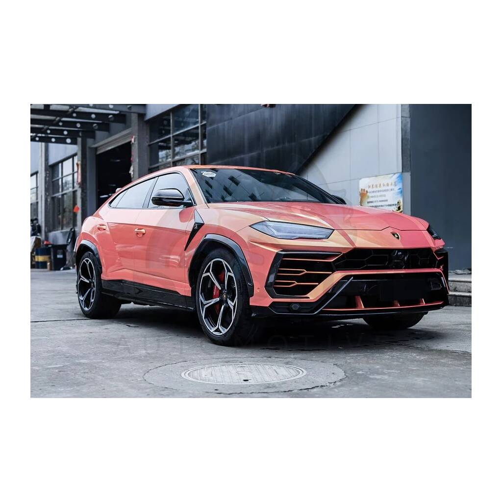 Lamborghini URUS TC Style Carbon Fiber Body Kit