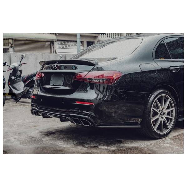 FD style carbon rear bumper Splitter