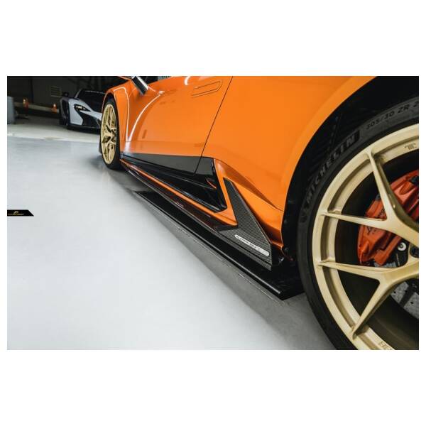 Future Design style carbon Side Skirt Splitter
